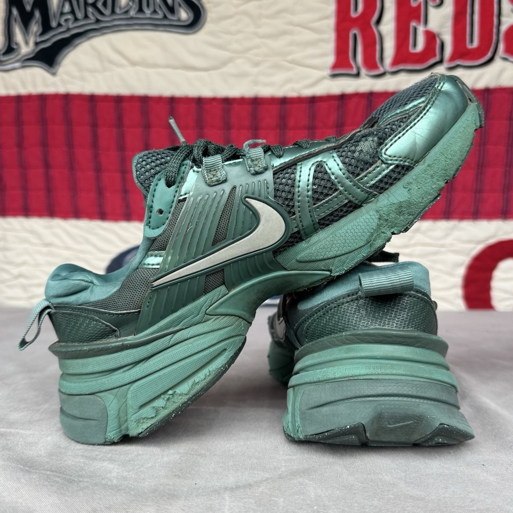 Size 8.5 - Nike V2K Run Bicoastal Vintage Green‎ W - Picture 9 of 13